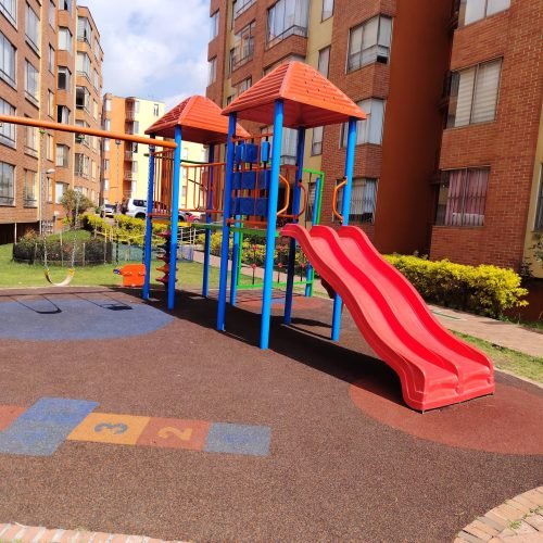 619285467_1268318851985359_1483693097955197254_n